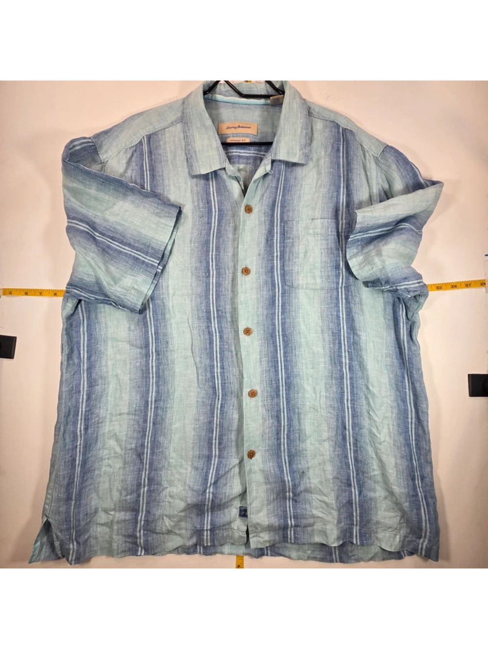 Tommy Bahama features a relaxed original fit XL